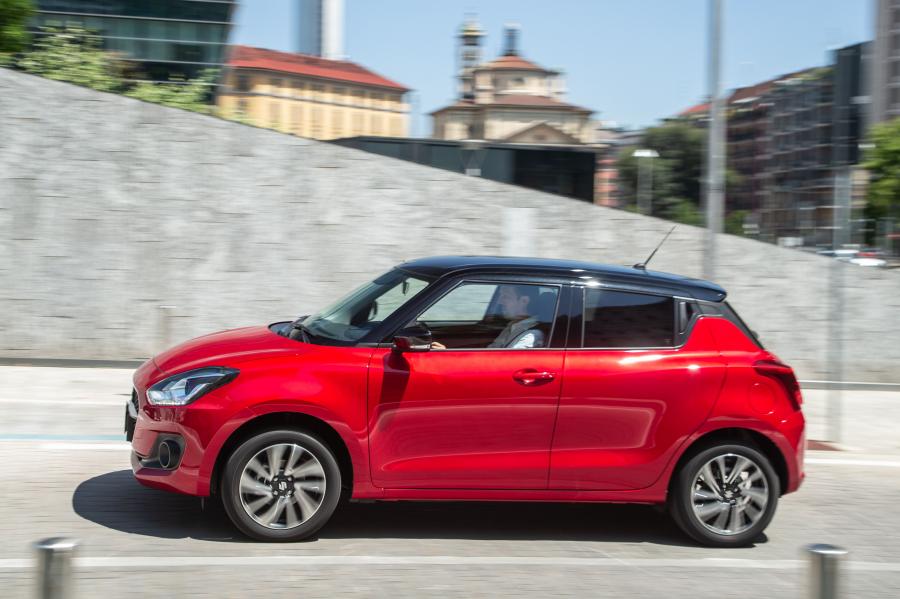  Suzuki Swift Hybrid AllGrip 2020 года  (фото 15 из 27)